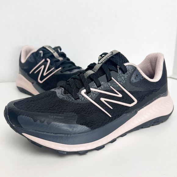 ✖️SOLD✖️•NEW BALANCE• Dynasoft Nitrel V5 Trail Running Shoe Black Pink - Picture 2 of 13